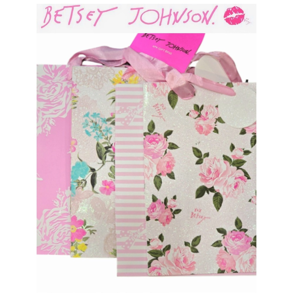 Betsey Johnson 4-PK Glitter Floral Gift Bag Set